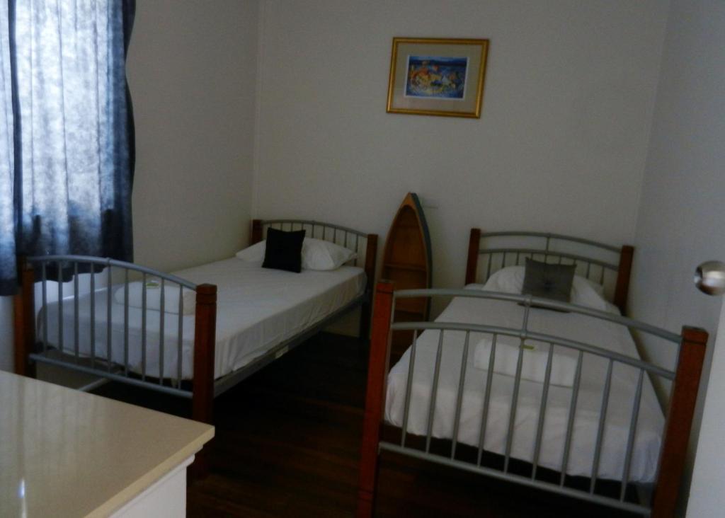 Golden Shores Motel Bilinga 部屋 写真