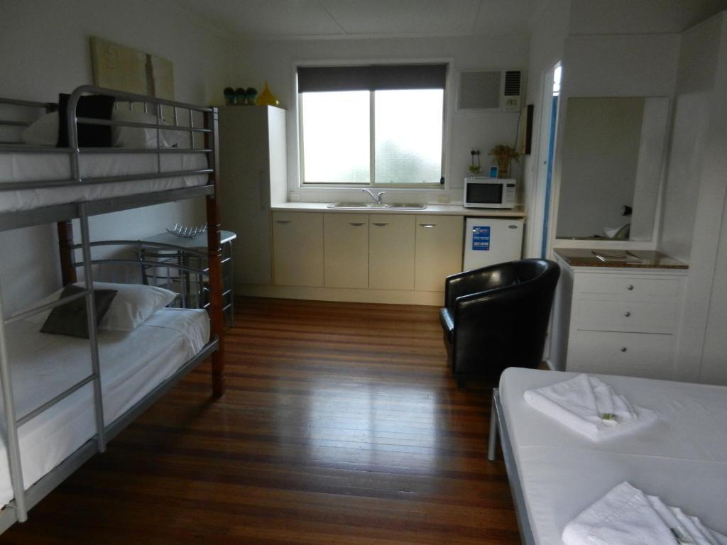 Golden Shores Motel Bilinga 部屋 写真