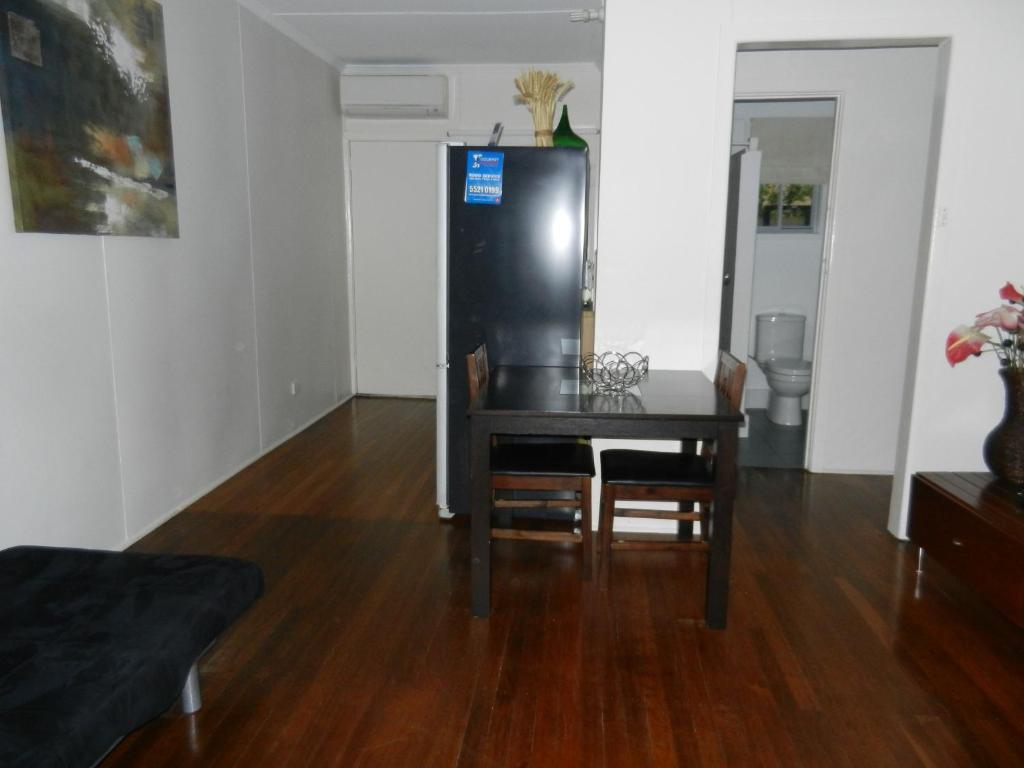 Golden Shores Motel Bilinga 部屋 写真
